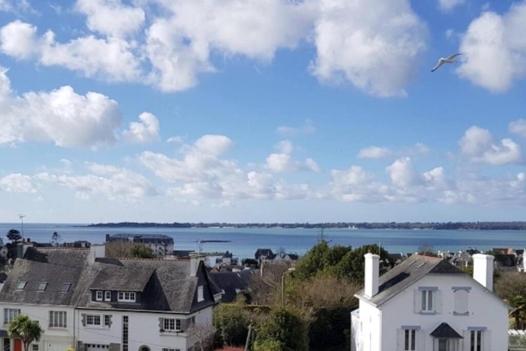 Le Perchoir, Belle Vue Mer Apartment กงการ์โน ภายนอก รูปภาพ